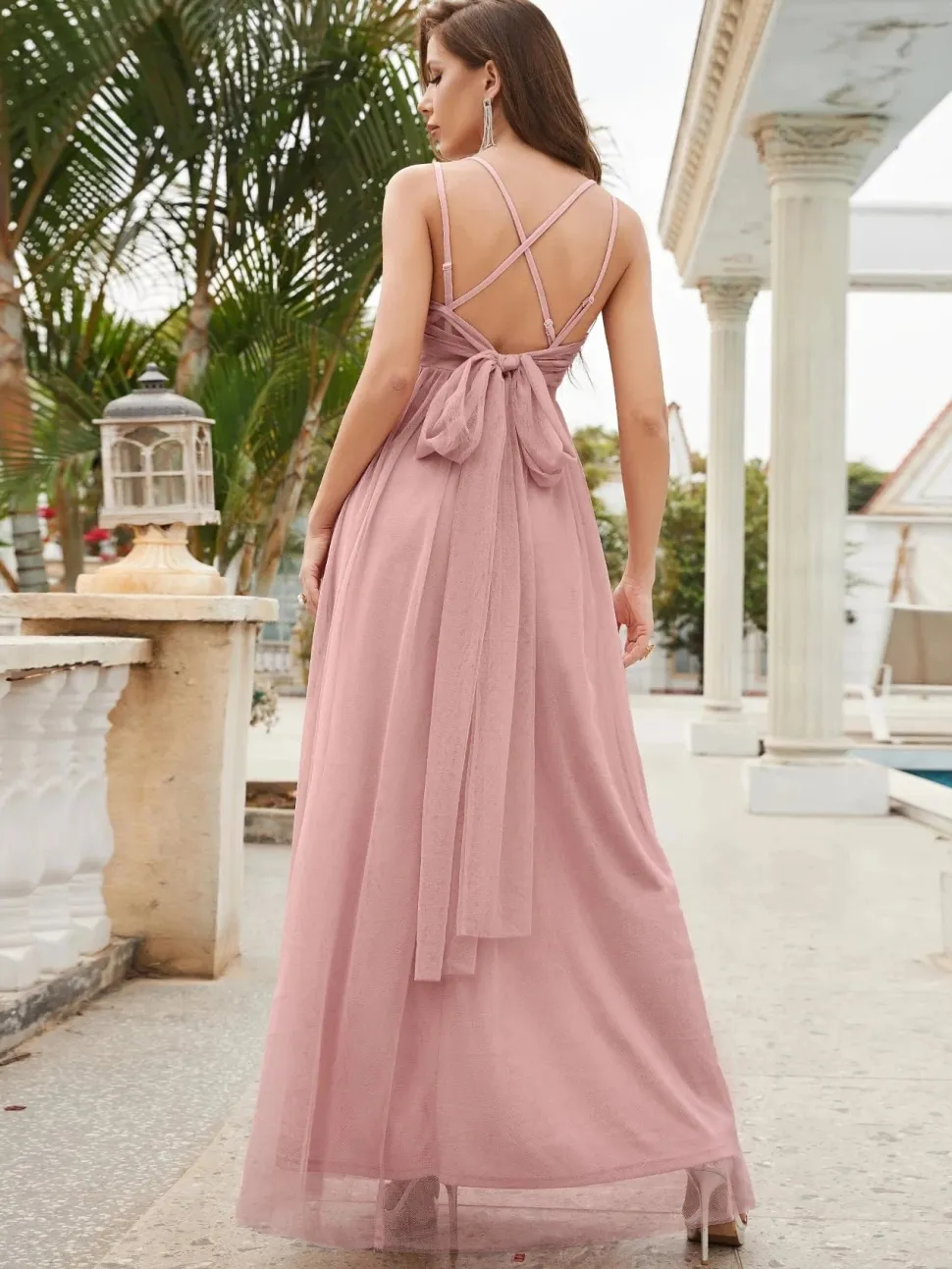 Robe invitée de mariage dos nu rose poudré