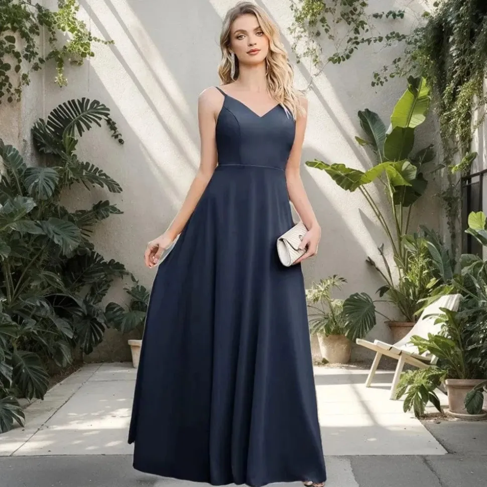Robe invitée de mariage longue évasée à bretelles