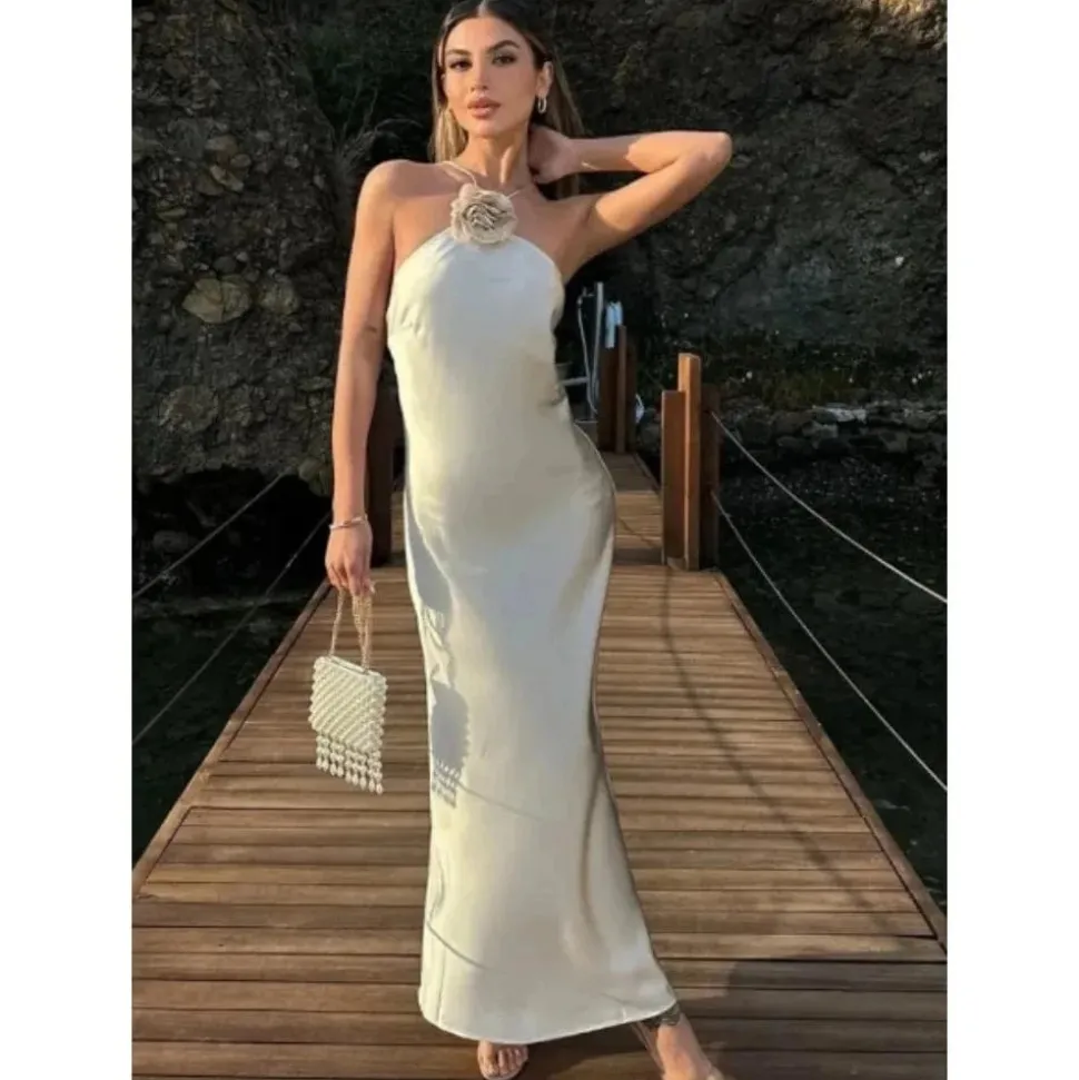 Robe invitée de mariage satin dos nu