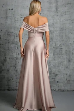Robe invitée de mariage taupe avec épaules dénudées