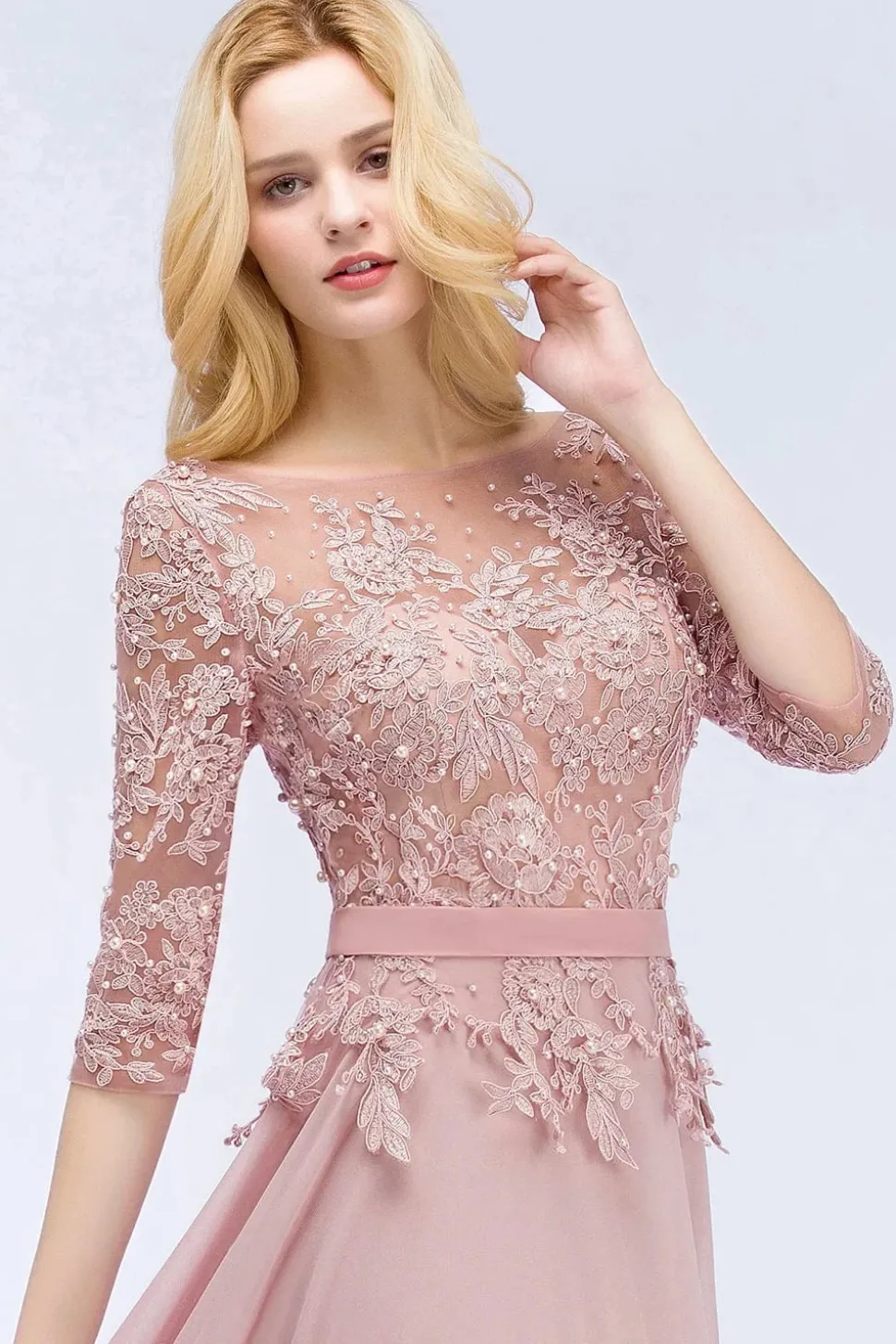 Robe invitée mariage chic haut dentelle