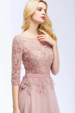 Robe invitée mariage chic haut dentelle