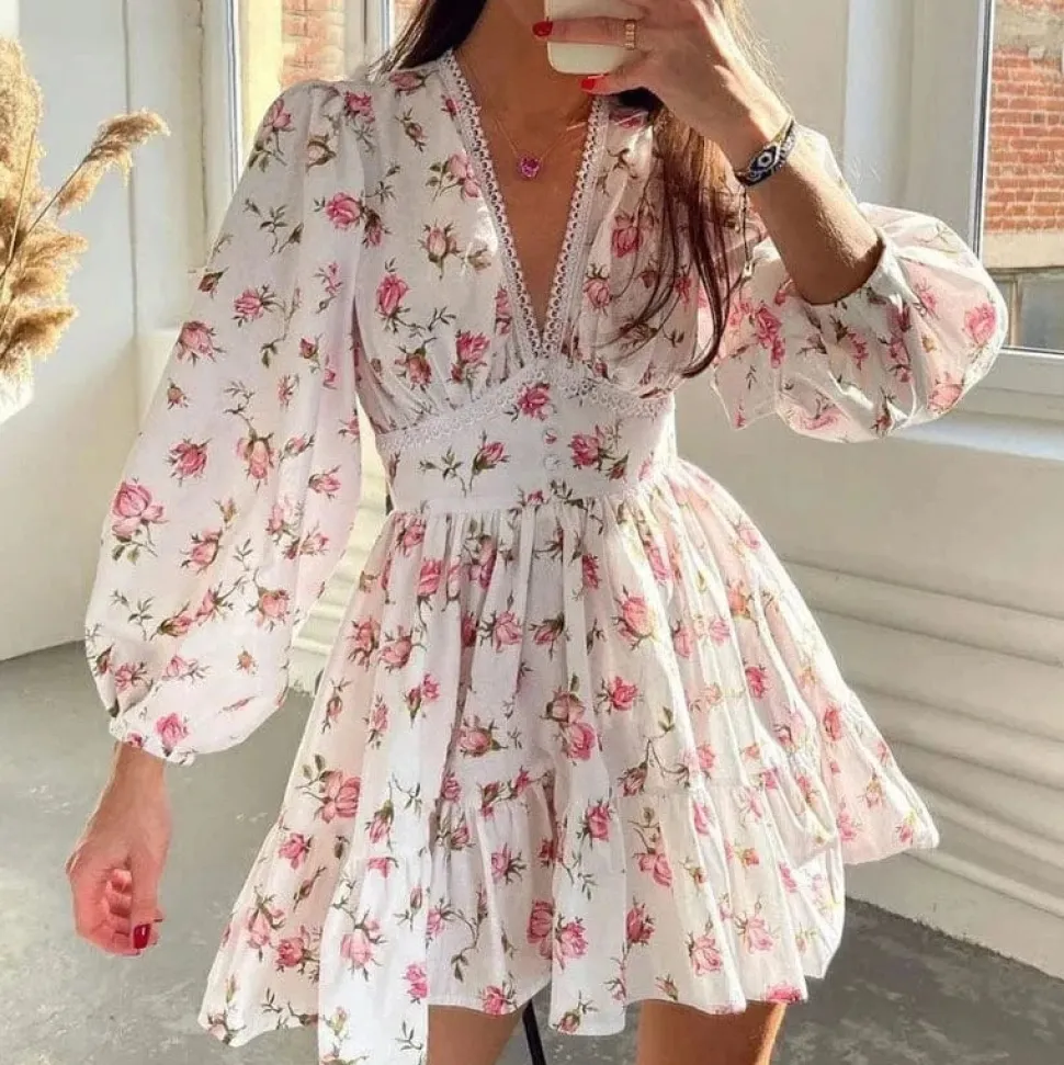 Robe invitée mariage fleurie courte