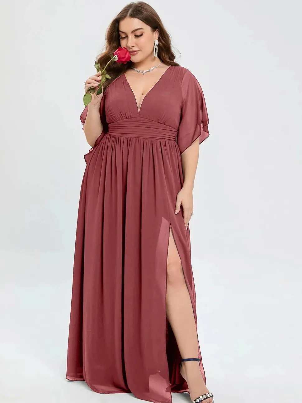 Robe invitée mariage grande taille mauve rosé