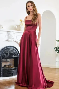 Robe invitée mariage longue soyeuse fendue