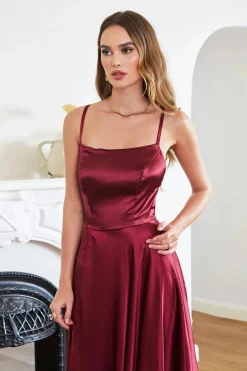 Robe invitée mariage longue soyeuse fendue