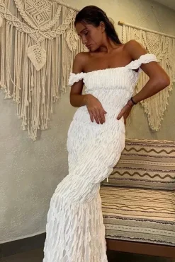 Robe longue blanche coupe sirène