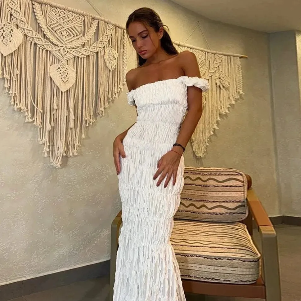 Robe longue blanche coupe sirène
