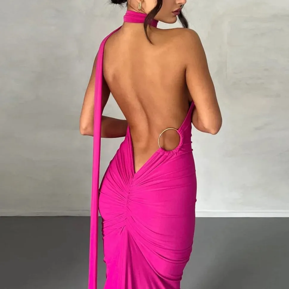 Robe longue dos nu chic