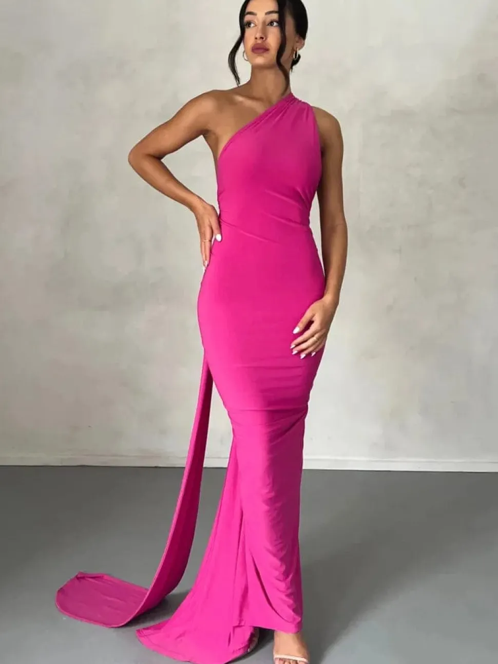 Robe longue dos nu chic