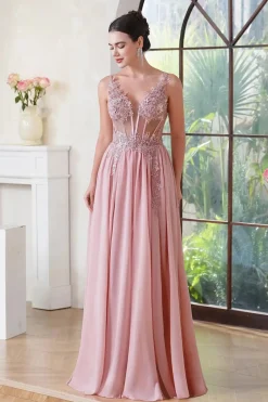 Robe longue en tulle avec appliqués sexy