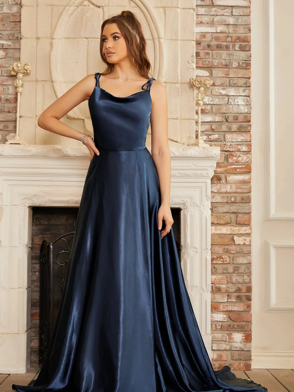 Robe longue invitée de mariage fendue