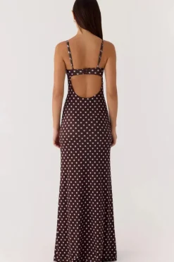 Robe longue marron à pois dos nu à bretelles fines