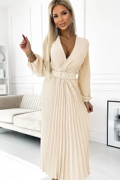 Robe longue plissée fluide manches longues