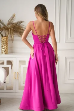 Robe longue rose fendue élégante
