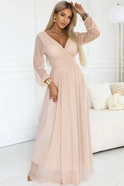 Robe longue rose manches longues en tulle
