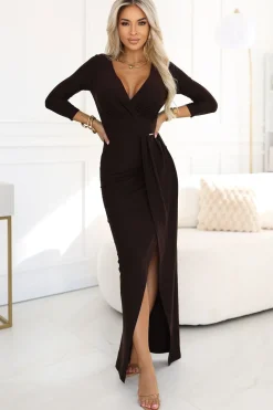 Robe marron moulante longue fendue