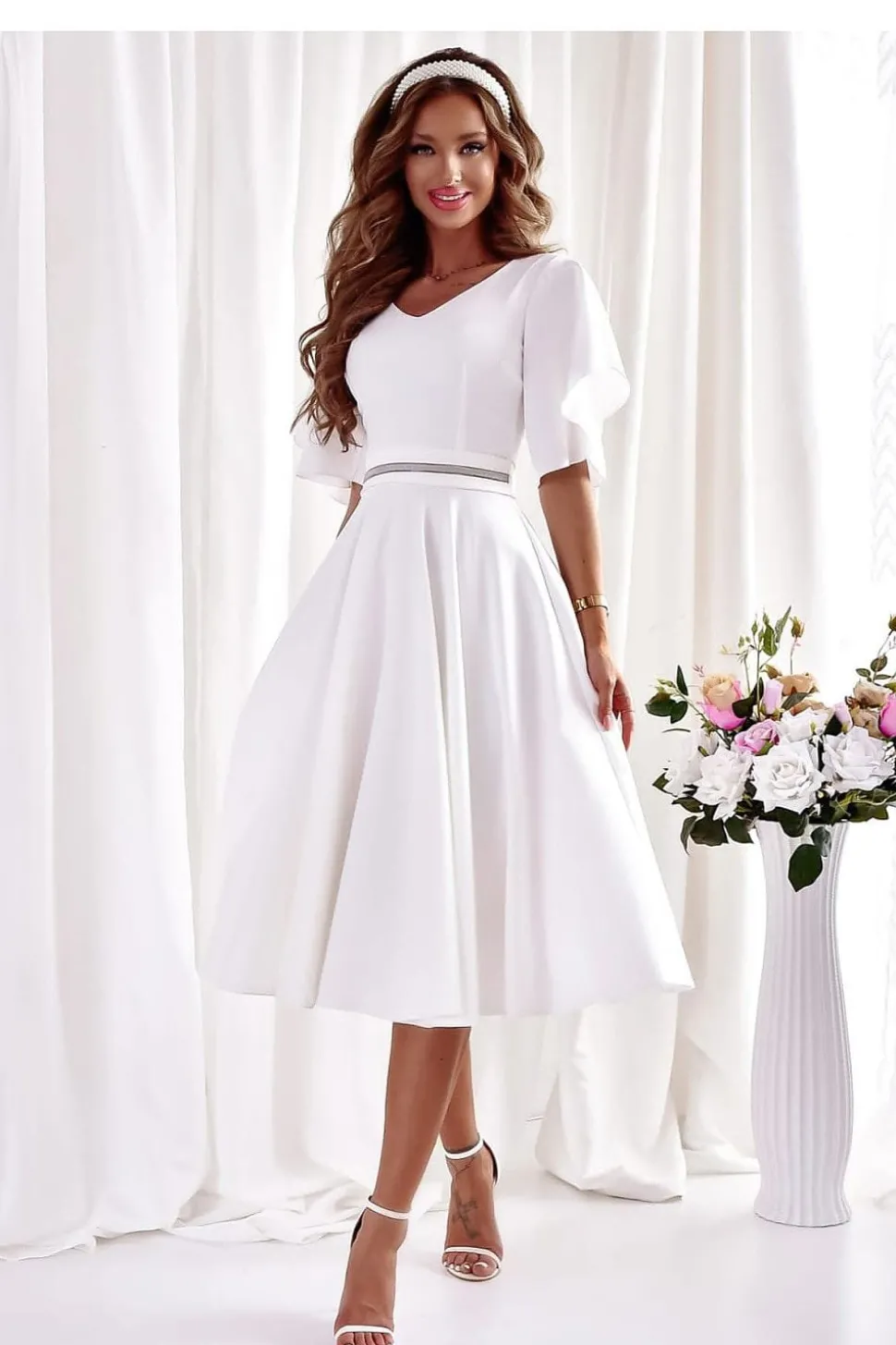Robe midi drapée manches courtes