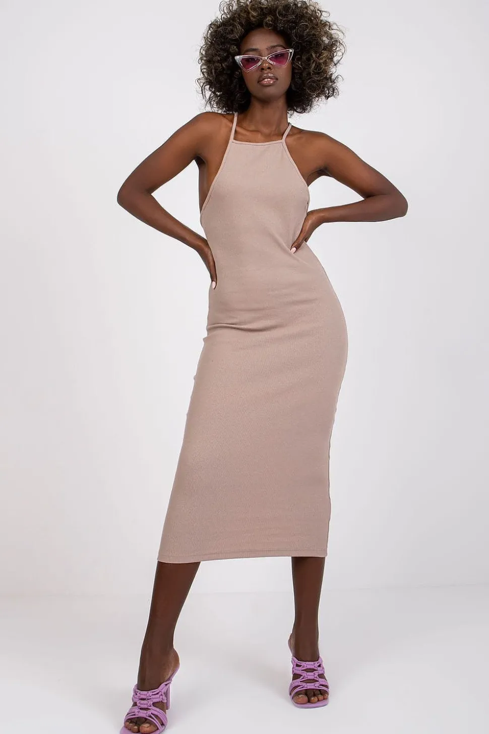 Robe moulante midi dos nu soirée chic