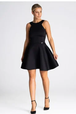Robe noire courte évasée