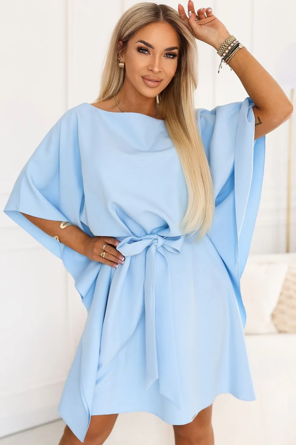 Robe papillon bleue courte