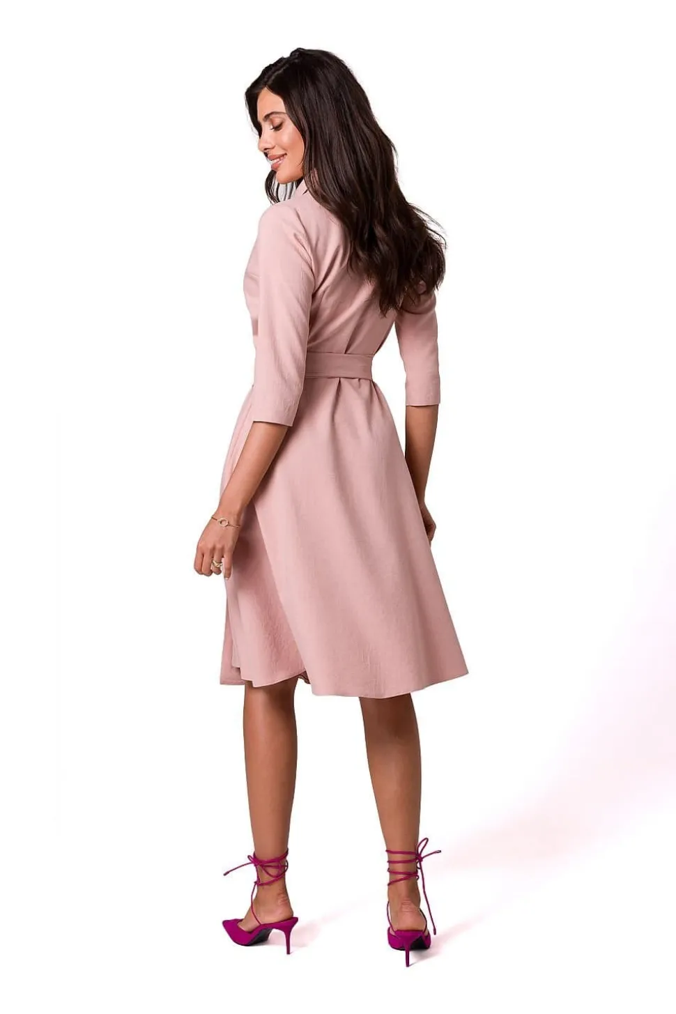 Robe portefeuille rose midi chic manches longues