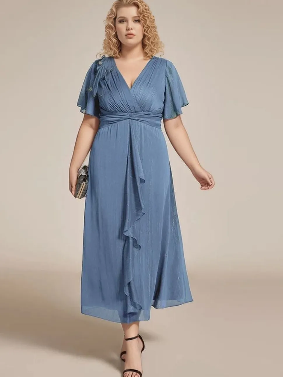 Robe pour invitée de mariage grande taille bleue