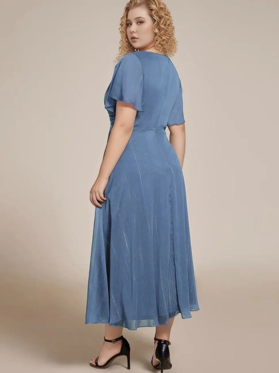 Robe pour invitée de mariage grande taille bleue