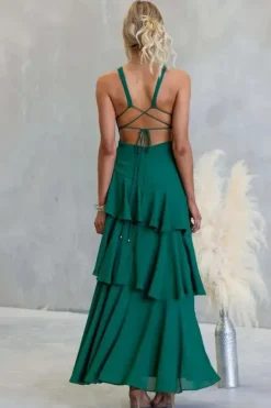 Robe pour unvitée au mariage dos nu fluide