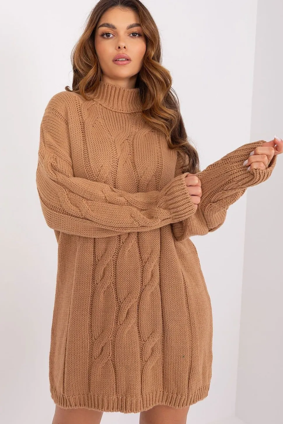 Robe pull col roulé