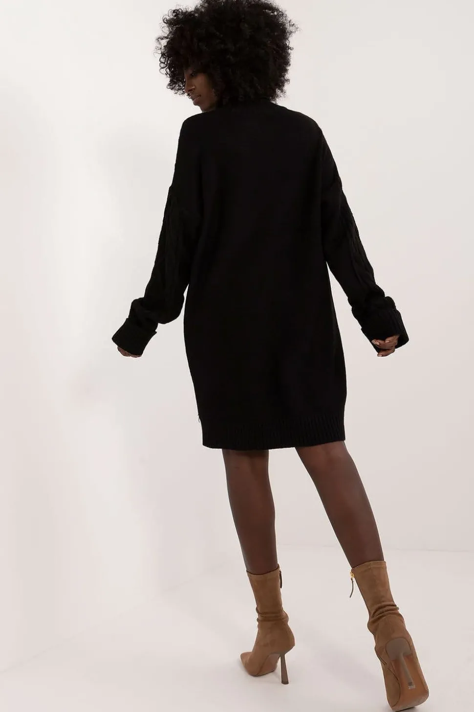 Robe pull col roulé manche longue