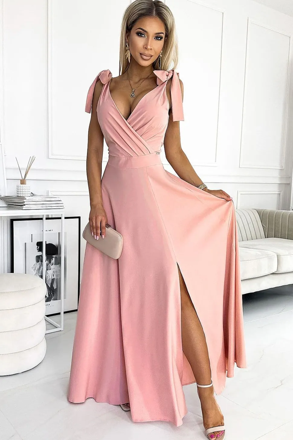 Robe rose bonbon longue fendue