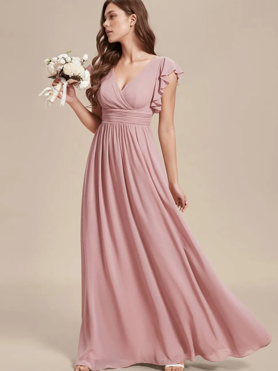 Robes demoiselle d'honneur rose poudré avec ceinture et volants