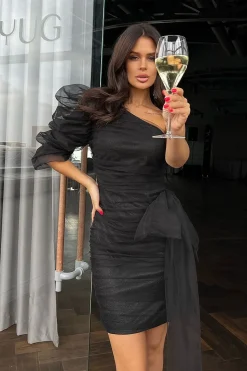 Robe sequin chic asymétrique