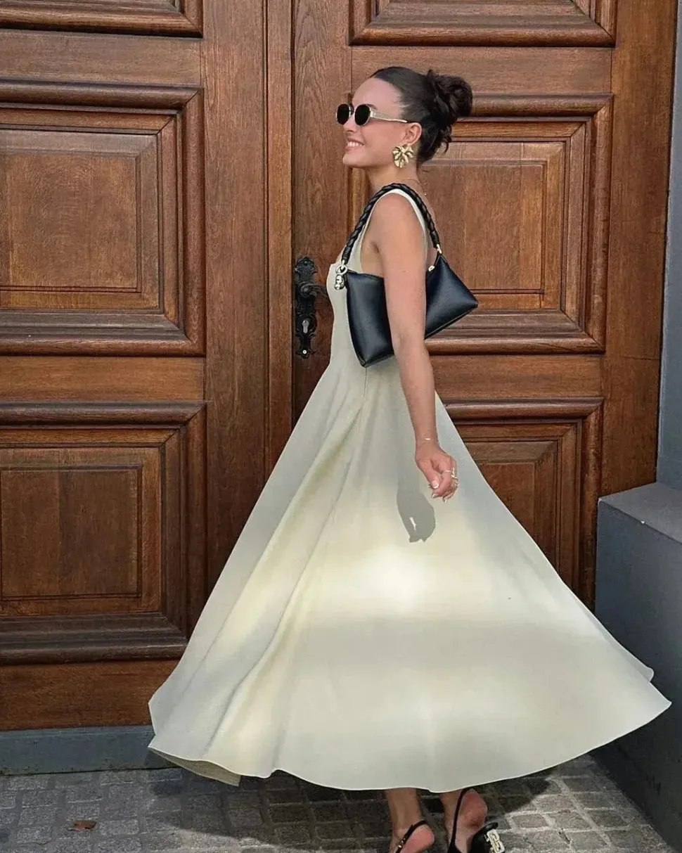 Robe été chic col carré sans manches trapèze