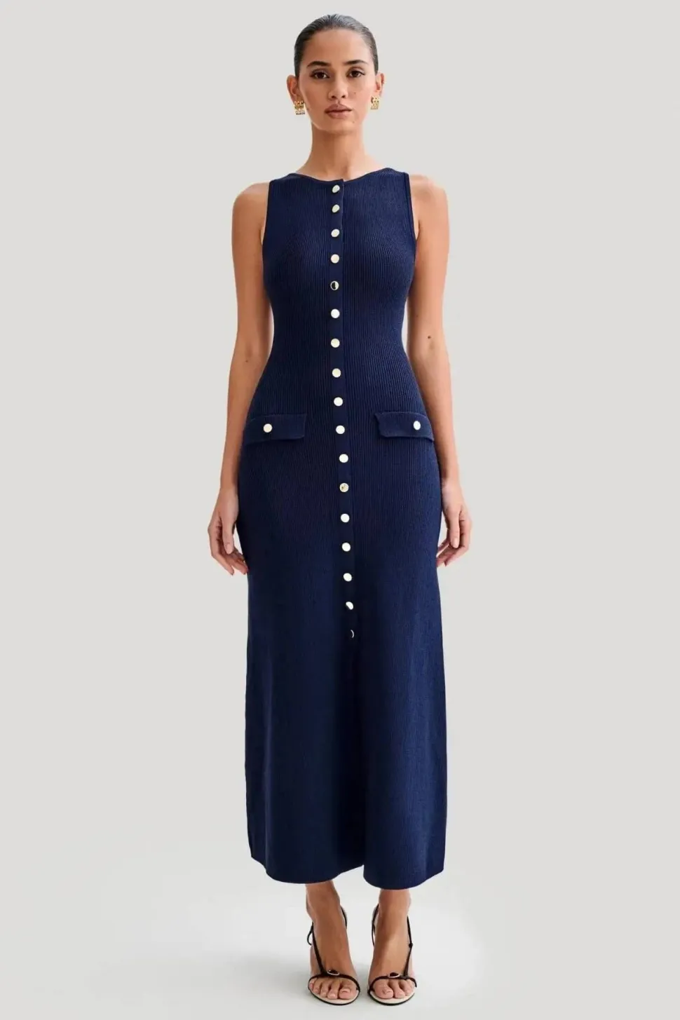 Robe été chic longue moulante boutonnée