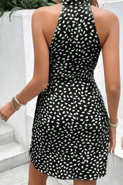 Robe été courte drappée sans manches