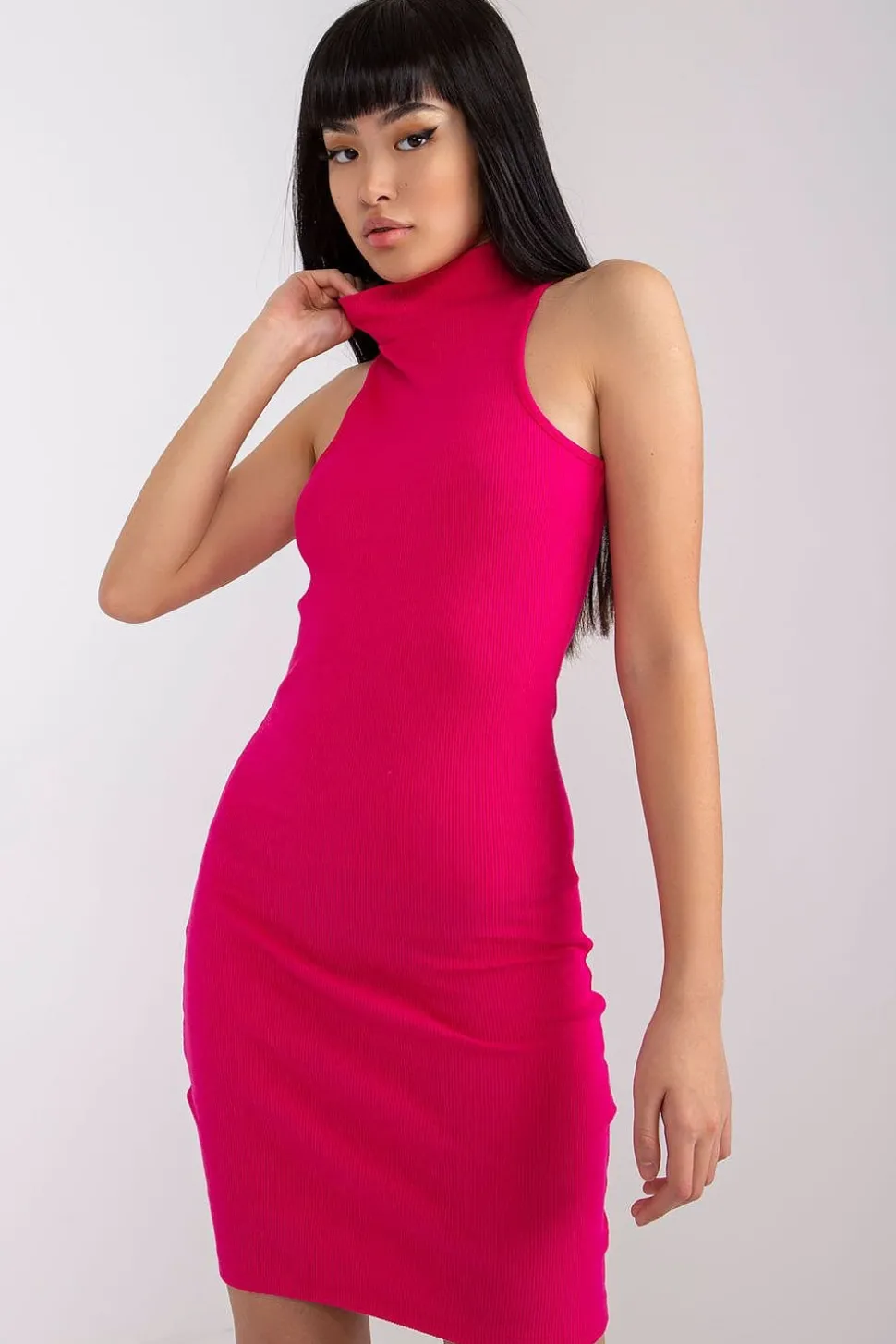 Robe été courte moulante sans manches