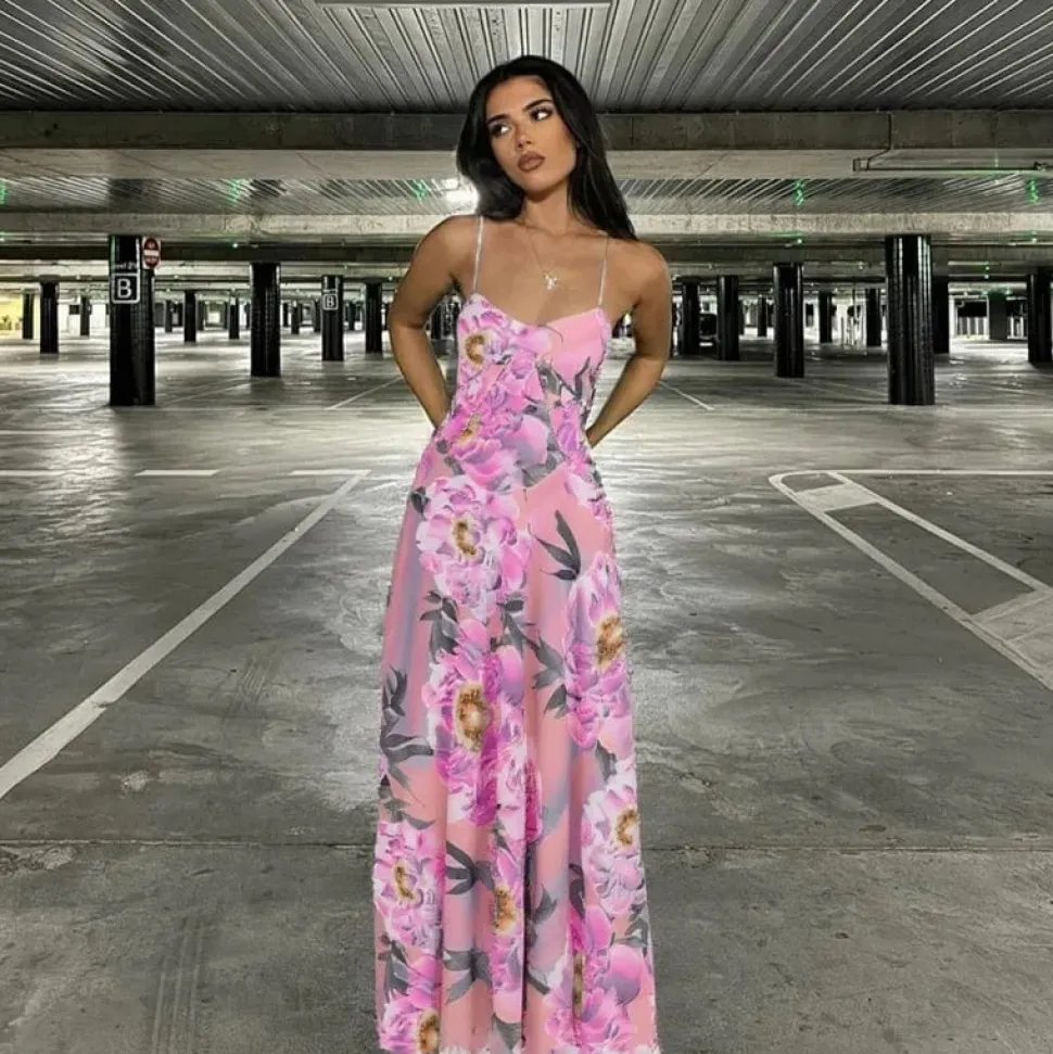 Robe été fleurie rose bretelles fines