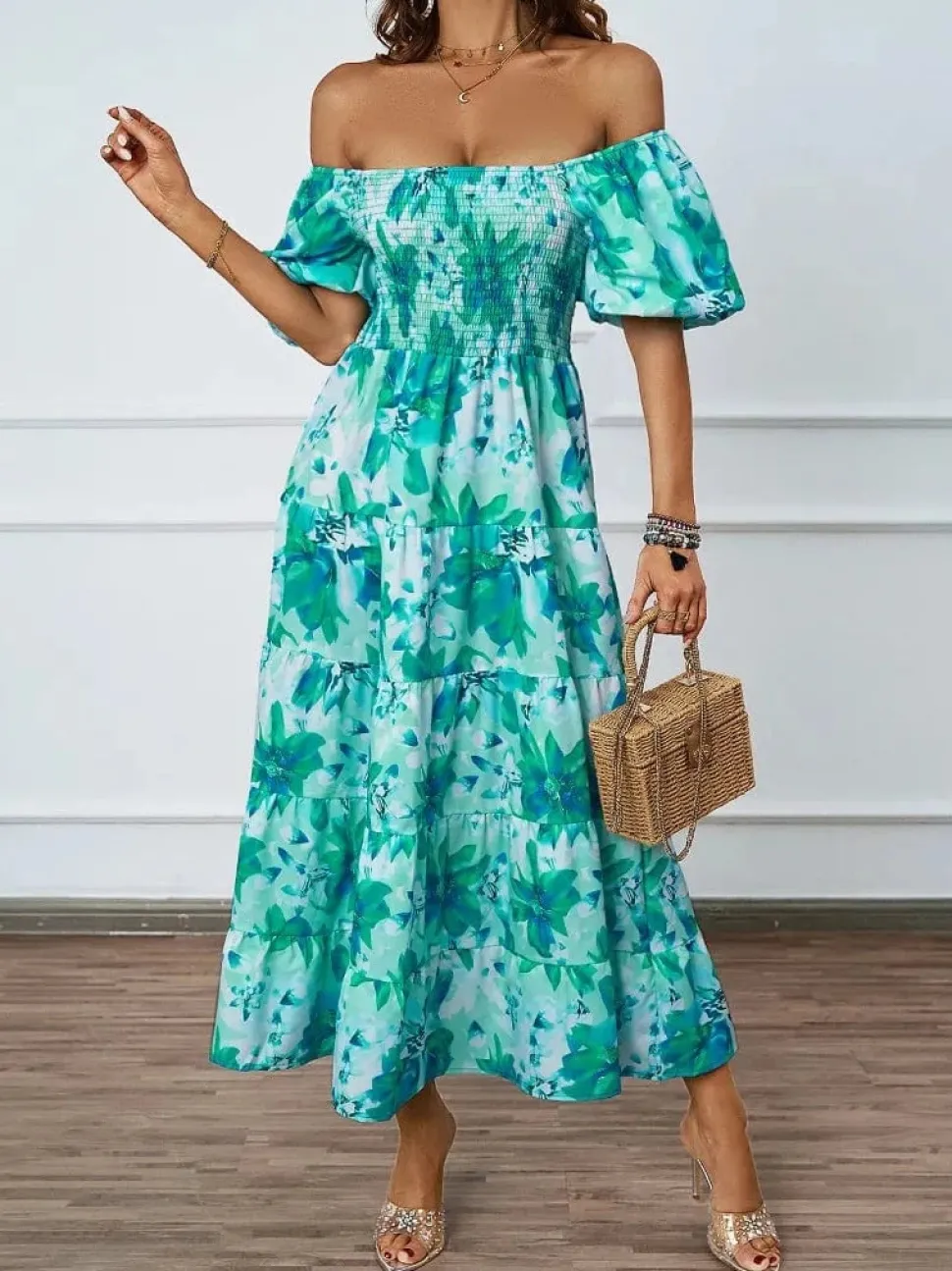 Robe été florale épaules dénudées midi