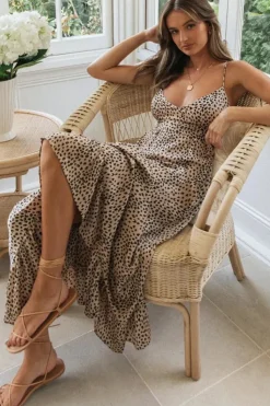 Robe été fluide dos nu imprimé léopard