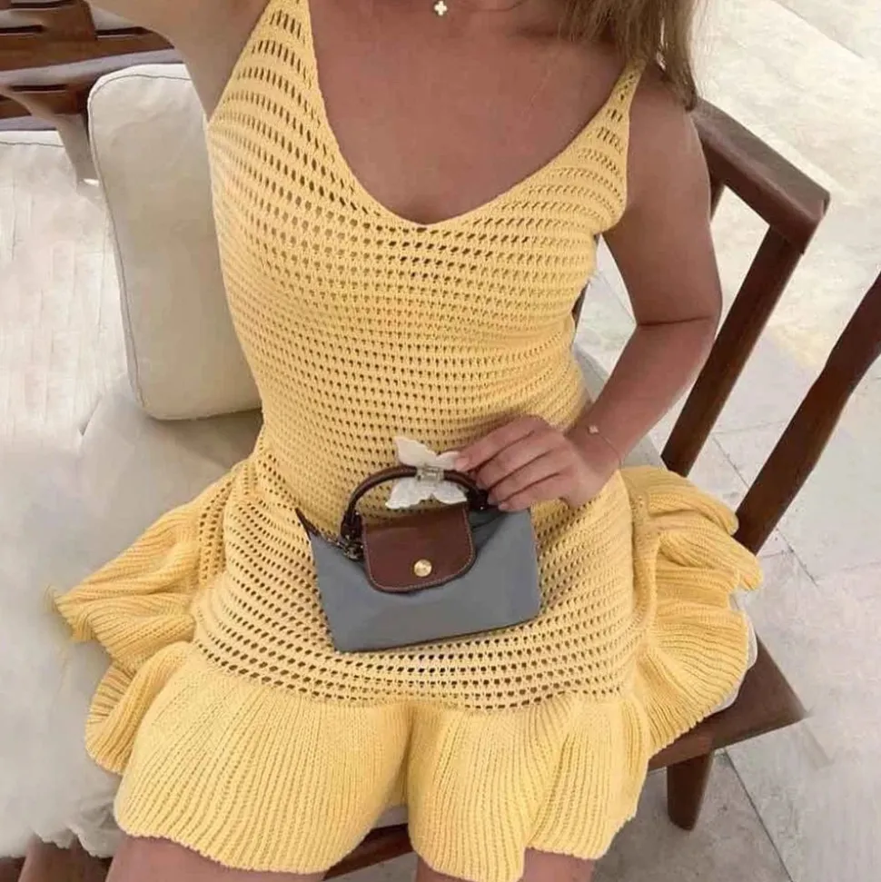 Robe été jaune crochet courte