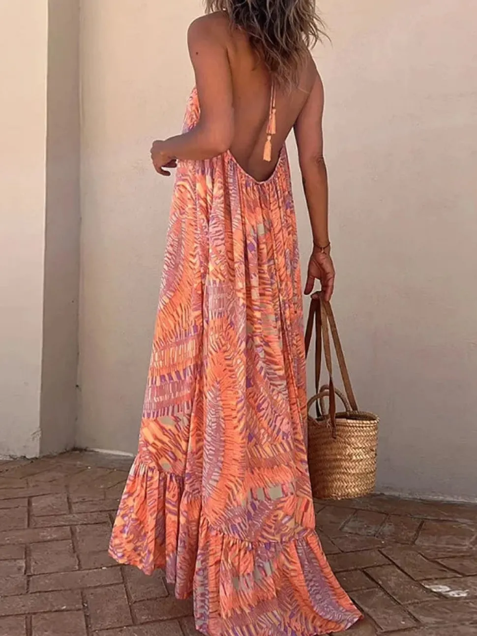 Robe été longue épaules dénudées volantée