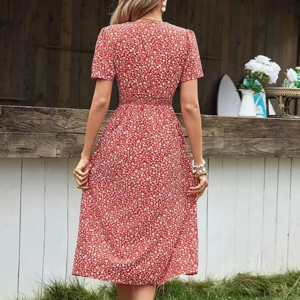 Robe été rouge fleurie à boutons