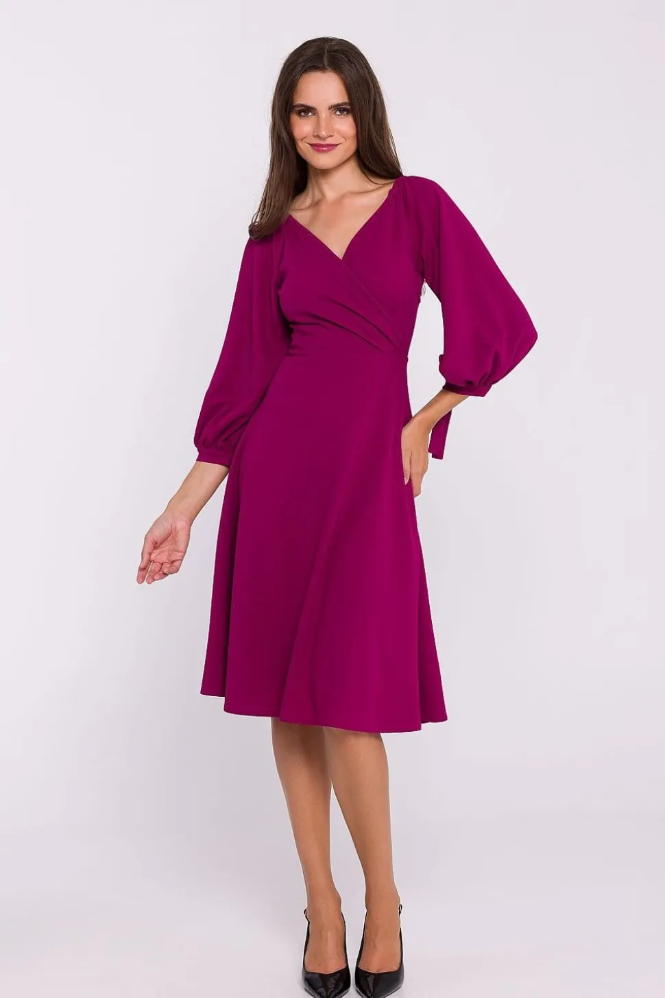 Robe évasée manches longues col en V