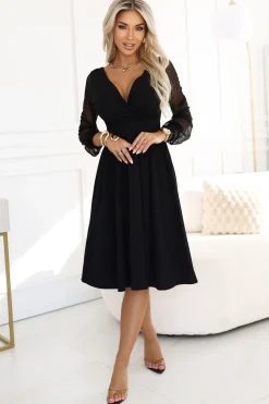 Robe évasée noire chic manches transparentes