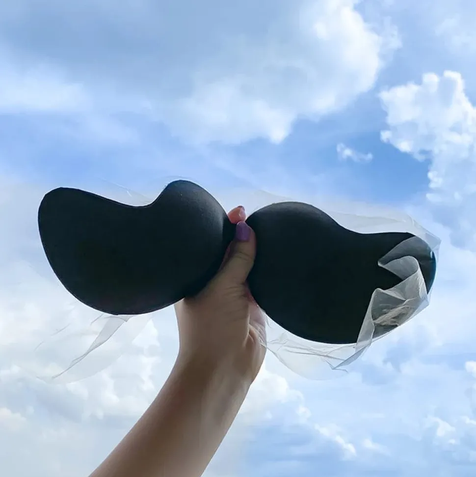 Soutien-gorge adhésif invisible